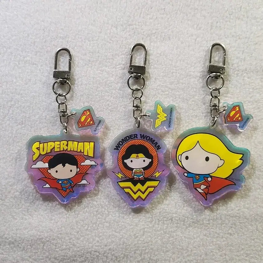 [BUNJANG] Superman Wonder Woman Keychain Bundle Set / [일괄] 슈퍼맨 원더우먼 키링 세트