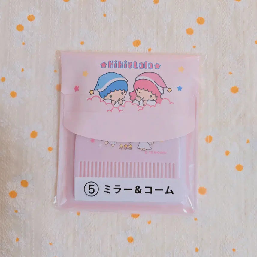 [BUNJANG] Kiki & Lala Little Twin Stars Pouch, Mirror, and Comb Set / 키키라라 리틀트윈스타 파우치 거울 빗세트 키키라라쿠지