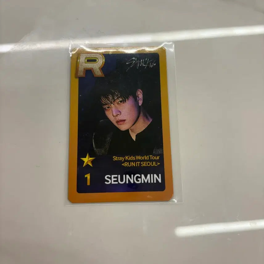 [BUNJANG] Stray Kids Seungmin Photocard / 슈스제 스키즈 승민 포카