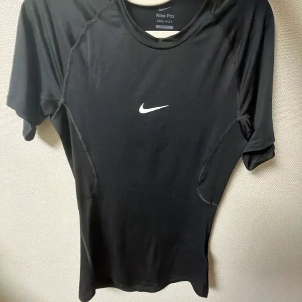 [BUNJANG] Nike Compression Muscle Fit T-Shirt / 나이키 컴프레션 머슬핏
