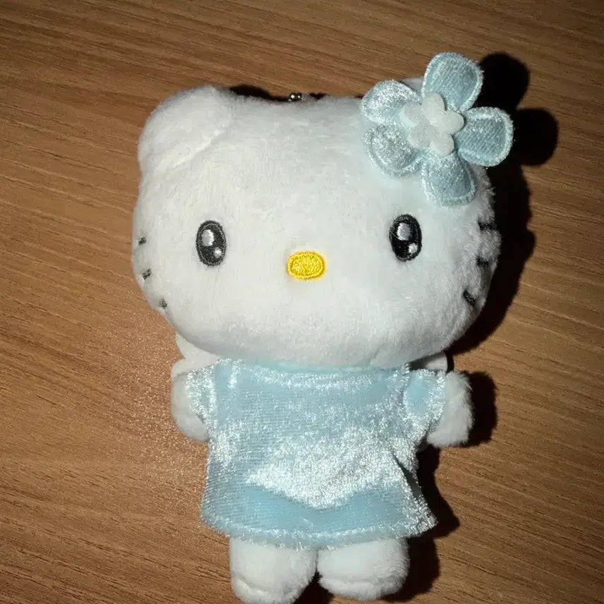 [BUNJANG] Hello Kitty Angel Doll Keyring / 헬로키티 엔젤 인형키링
