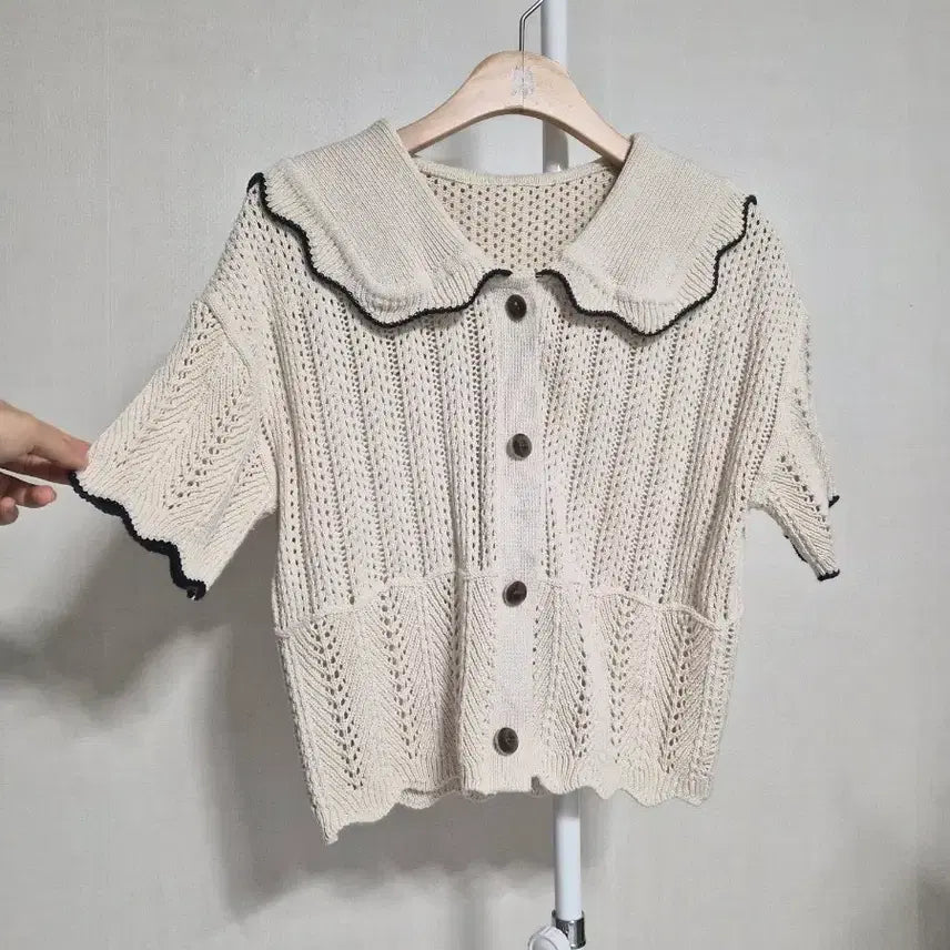 [BUNJANG] Punch Lace Crochet Cardigan Sailor Collar / 펀칭레이스 크로셰 가디건 세일러 카라