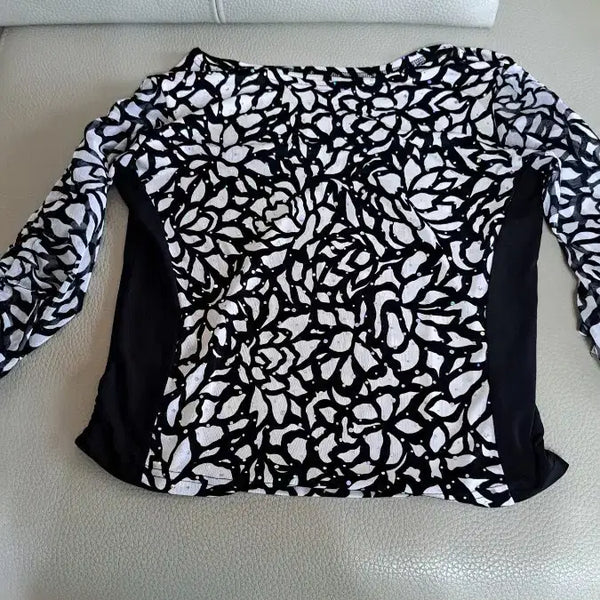[BUNJANG] Korean Dancewear Top Size 55-66 / 국산 댄스복 55 66 상태최상