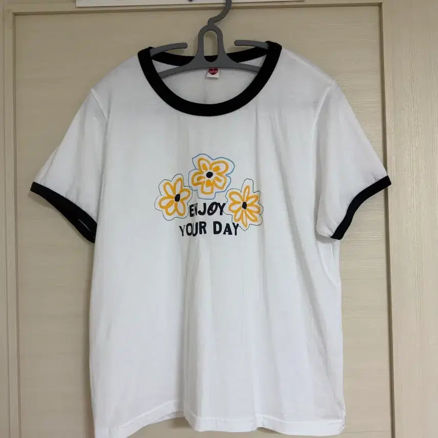 [BUNJANG] A SSER Joy & Day Ringer T-shirt / 새상품 아쎄르 조이앤데이 링거티 반팔티