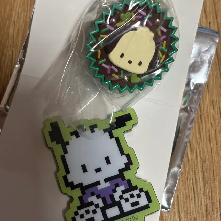 [BUNJANG] Sanrio Pochacco Magnet & Keyring Set / 산리오 포챠코 마그넷+키링