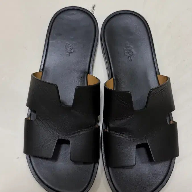 [BUNJANG] Hermes Izmir 43 Sandals / 에르메스 이즈미르 누아 43