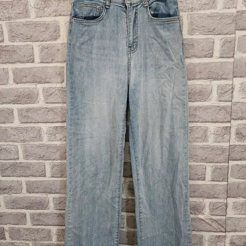 [BUNJANG] Howlook Light Wash Banding Straight Jeans Size S / 하우룩 연청 밴딩 일자청바지 S/알뜰한여우