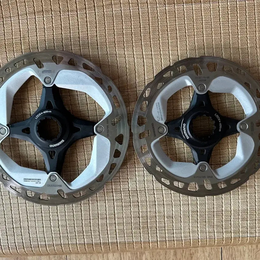 [BUNJANG] Shimano Ultegra Disc Rotor (160mm, 140mm) with Lockring / 시마노 울테그라 디스크 로터 (160mm, 140mm)