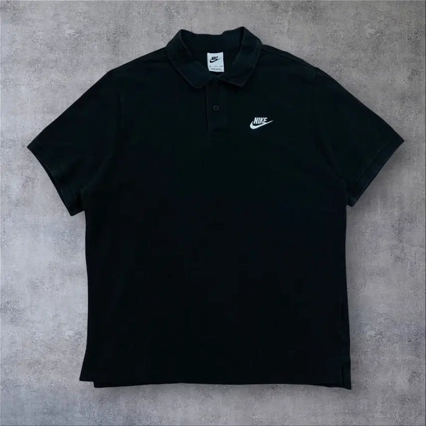 [BUNJANG] Nike Futura Small Logo Black Minimal Collar Short-Sleeve T-Shirt XXL / 나이키 퓨추라 스몰 로고 블랙 미니멀 카라 반팔티