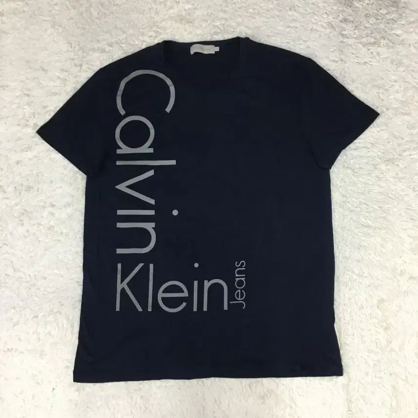 [BUNJANG] Calvin Klein Big Logo T-Shirt / 캘빈클라인 빅로고 반팔티 만원샵 GG31
