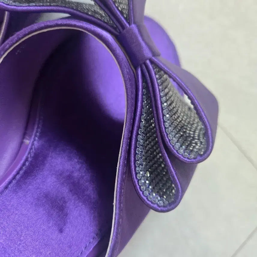 [BUNJANG] Purple Satin Ribbon Cubic Mules / 보라색 새틴 리본 큐빅 뮬
