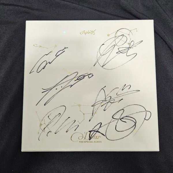 [BUNJANG] Apink Dear Special Album Full Member Signed Edition with Eunji Photocard / (급처) 에이핑크 Dear 스페셜 앨범 전원 친필 싸인반 (정은지 포카 포함)