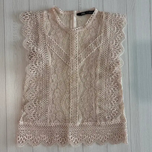 [BUNJANG] Zara Lace Sleeveless Blouse Beige / ZARA 레이스 블라우스 베이지