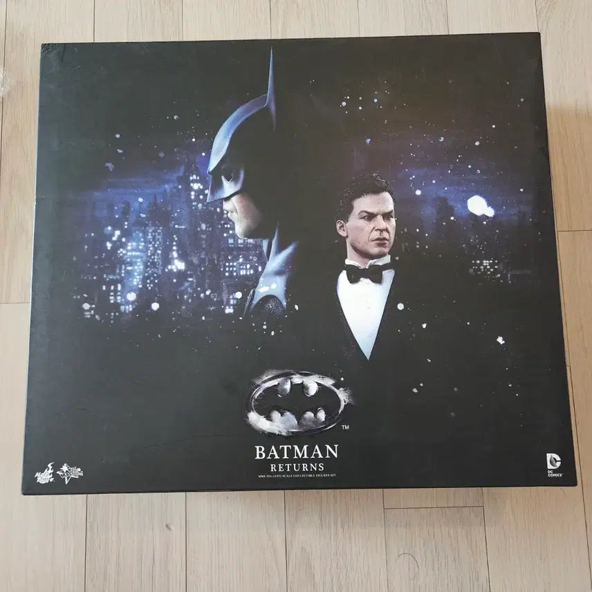 [BUNJANG] Hot Toys Batman Returns Bundle / 핫토이 배트맨 리턴즈 합본 판매