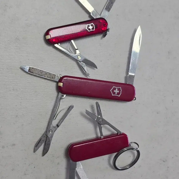 [BUNJANG] Victorinox Mini Tools (2 pcs) & Henckels Nail Clipper (1 pc) Bundle / 빅토리녹스 미니툴 2개 헹켈 손톱깎이 1개 일괄