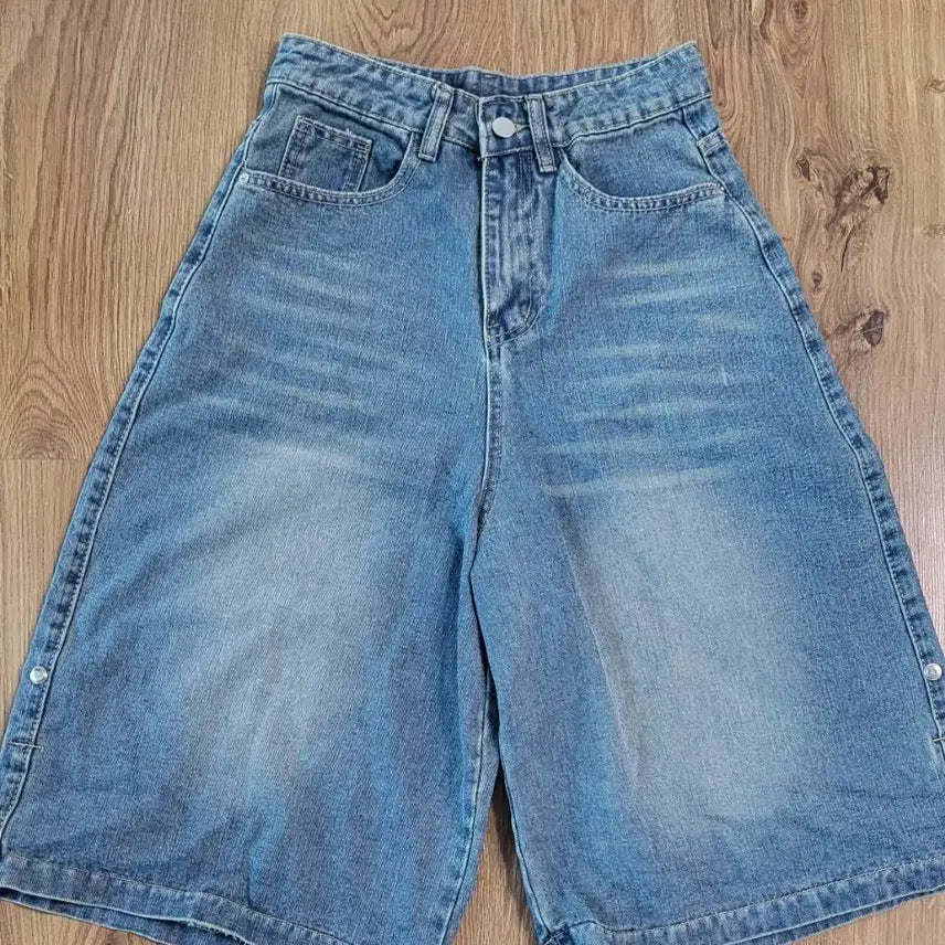 [BUNJANG] Bermuda Denim Shorts / 버뮤다 청바지 팝니다.