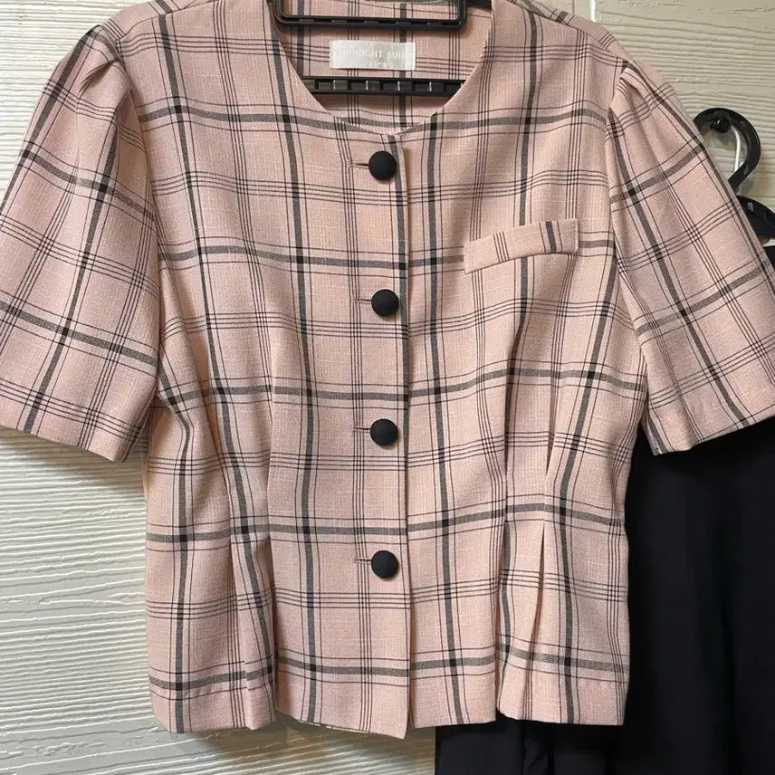 [BUNJANG] Pink Check Short Sleeve Blouse / 체크 핑크 반팔 블라우스
