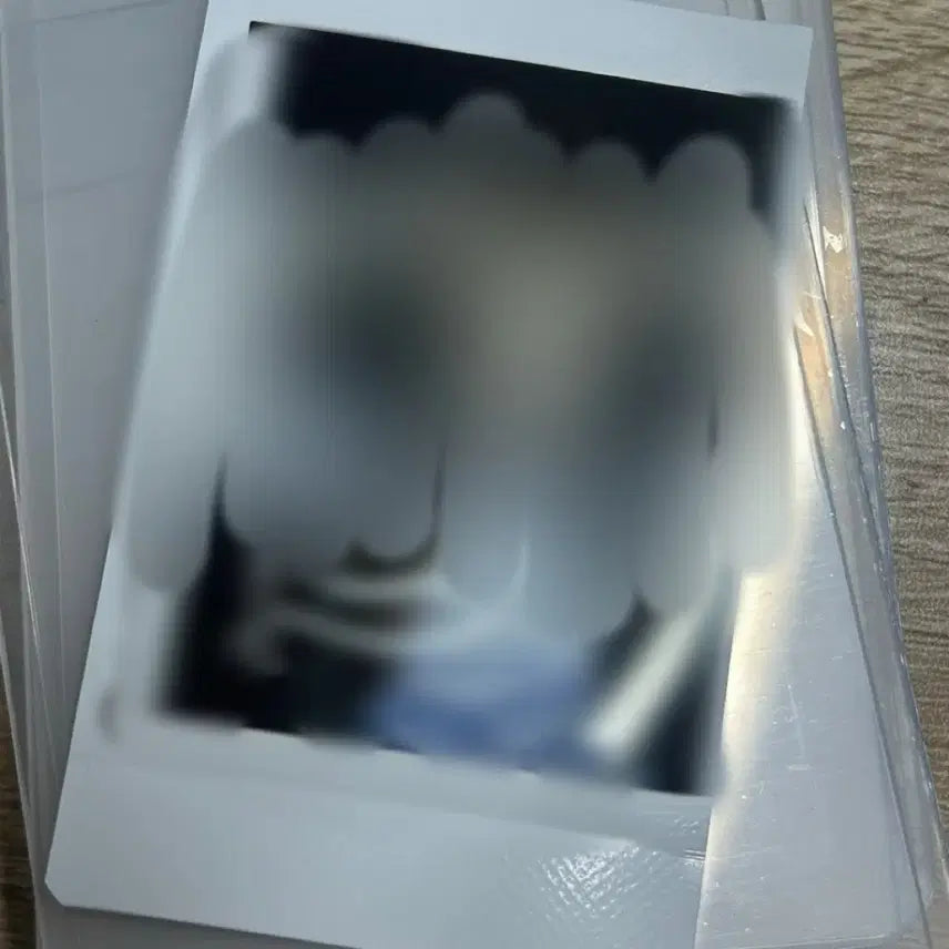 [BUNJANG] Kumi Signed Polaroid / 베돈크 쿠미 싸인폴라 싸폴 베이비돈크라이