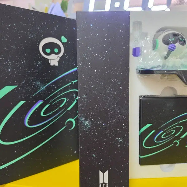 [BUNJANG] BTS Merch Box 12 Full Box Photocard Holder Bundle / BTS 머치박스 12 풀박스