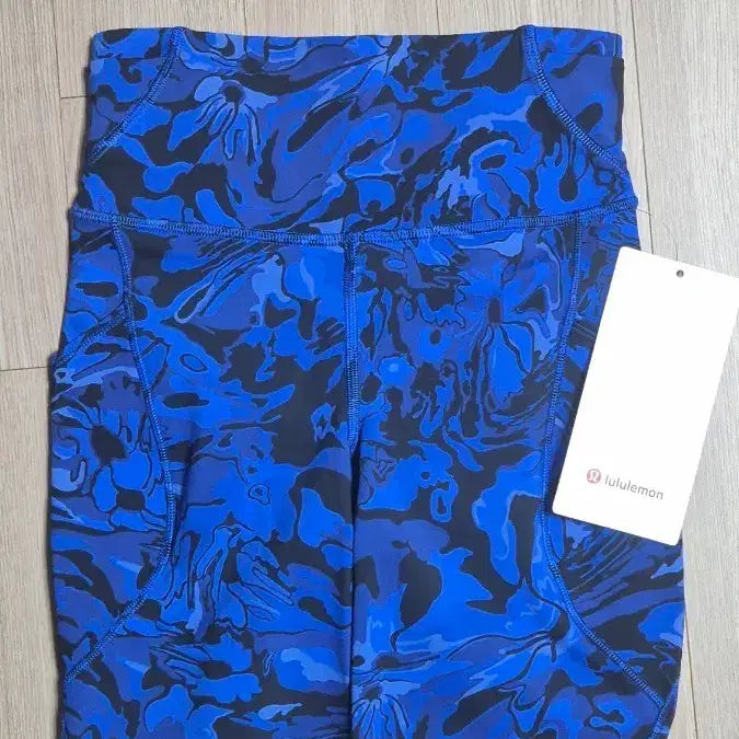 [BUNJANG] Lululemon Fast and Free High-Rise Short 6" Size 2 / 룰루레몬 Fast and Free HR Short 2 사이즈 쇼츠 반바지 레깅스
