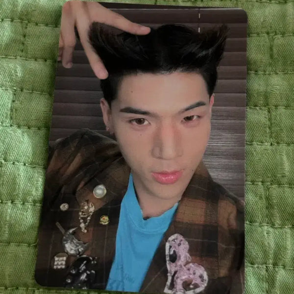 [BUNJANG] KARD BM Over the Rainbow Photocard / KARD 오버더레인보우 포토카드 포카 비엠 BM 매튜 혼성그룹 비엠 BM 제이셉 전지우 전소민