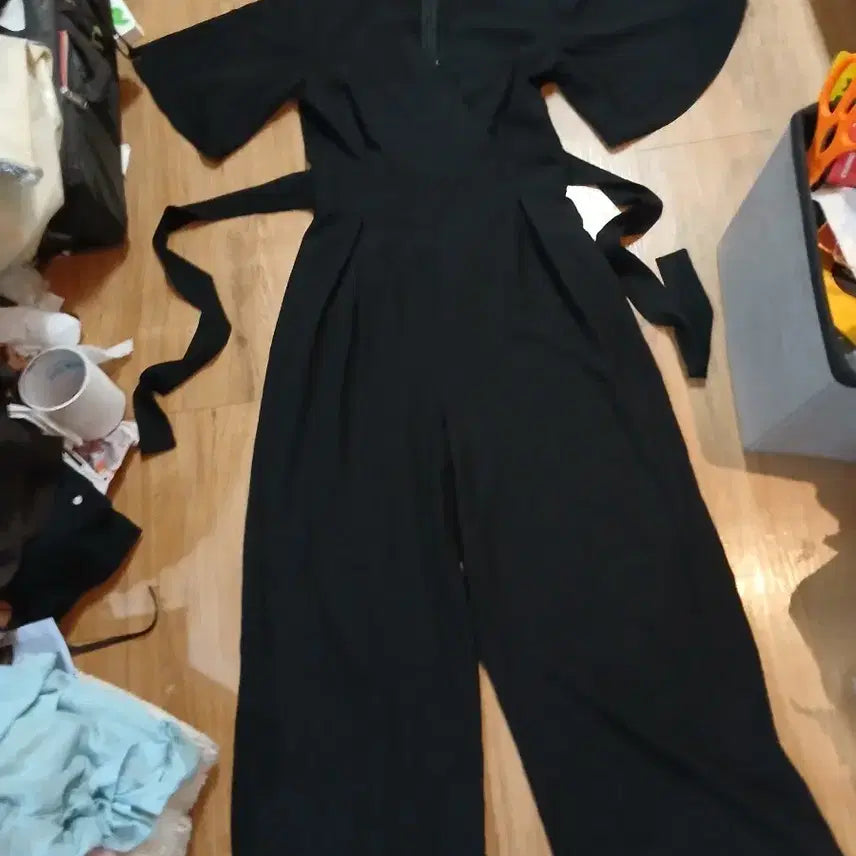 [BUNJANG] Black Wide Jumpsuit / 블랙 와이드 점프수트/55