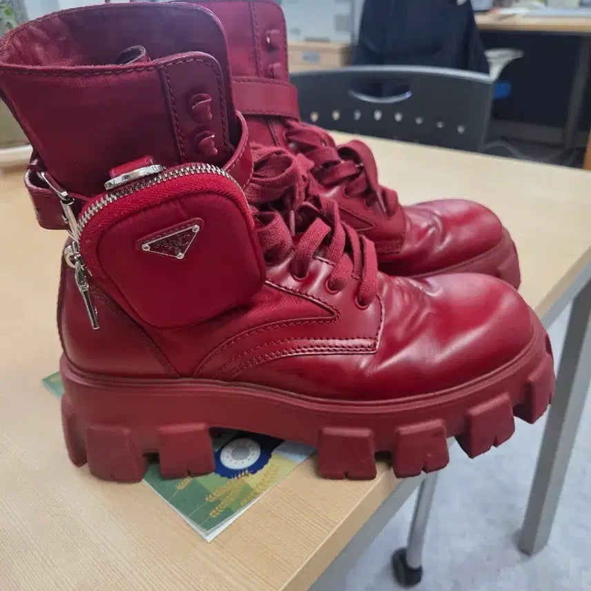 [BUNJANG] Prada Monolith Boots Red Size 275 / 프라다 모놀리스 워커 275