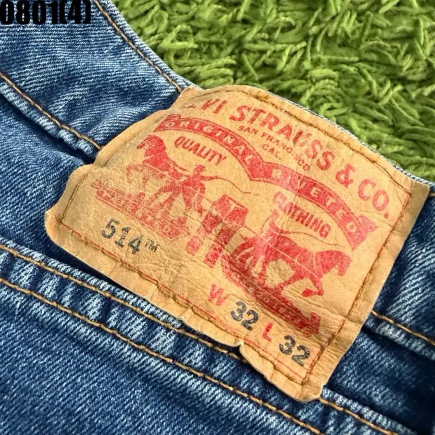 [BUNJANG] Levi's 514 Straight Fit Jeans Vintage Medium Wash 32x32 / 리바이스 청바지 514 32x32 0801