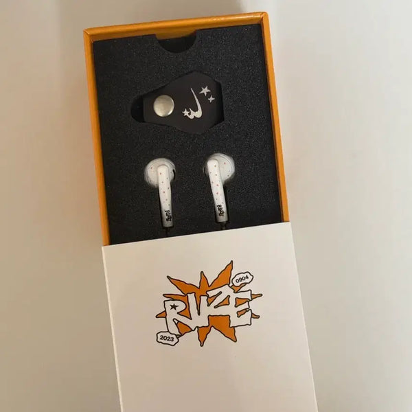 [BUNJANG] RIIZE 2nd Anniversary Earphones (Unsealed) / 라이즈 2주년 이어폰