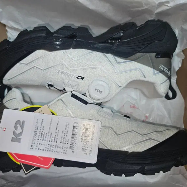 [BUNJANG] K2 Flyhike Gore-Tex Boa Hiking Shoes White / K2 플라이하이크 고어텍스 보아 화이트 등산화