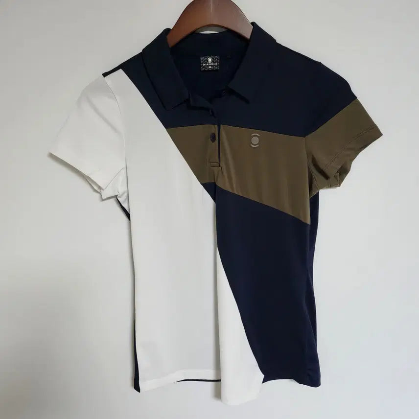 [BUNJANG] WAIGLE Women's Short Sleeve Polo Logo PK T-Shirt G315 / 와이드앵글 여성 반팔 카라티 로고 여자 PK 티셔츠 G315