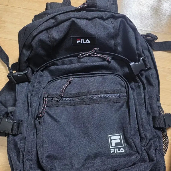 [BUNJANG] Fila Unisex Black Backpack / 휠라 백팩 검정색. 공용