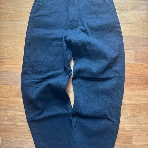 [BUNJANG] ETR Essential Relaxed Denim Pants (Black) / 이알티알 팬츠 Essential Relaxed Denim Pants (Black)