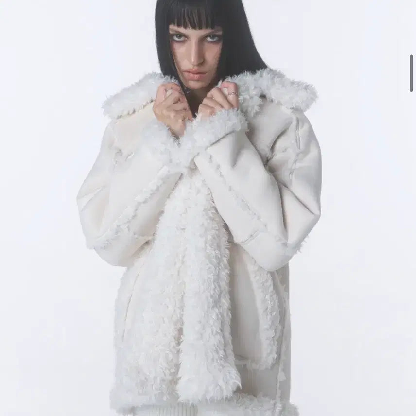 [BUNJANG] Ordinary Holiday Shearling Single Coat Ivory / 오디너리 홀리데이 시어링 싱글 코트 아이보리