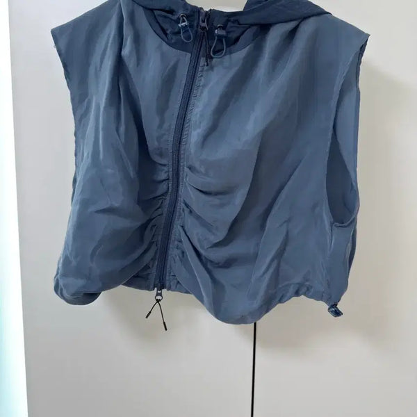[BUNJANG] The Ilma Zip-Up Vest / 더일마 집업 베스트