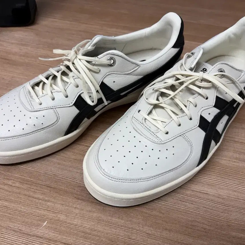 [BUNJANG] Onitsuka Tiger GSM SD Cream Black Sneakers / 오니츠카 타이거 GSM SD 크림 블랙, 255 (US M7.5)