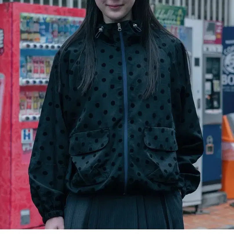 [BUNJANG] OHESIO Dot Frill Hooded Windbreaker Jumper (Navy) / 오헤시오 dot frill hooded windbreaker jumper(navy)