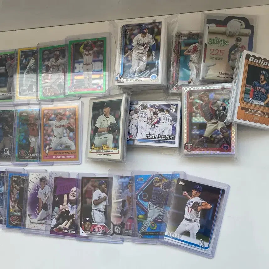 [BUNJANG] MLB Baseball Cards Limited Edition Set (15 Cards) - Rookie, Insert, Base / MLB야구카드 한정카드15장+루키,인서트,베이스 대량 뭉치