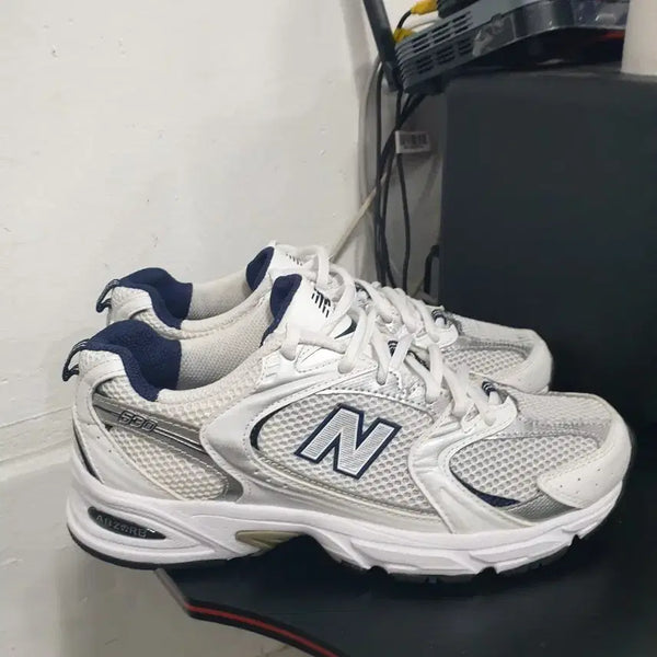 [BUNJANG] New Balance 530 White Sneakers / 뉴발란스 530 흰색 운동화 240