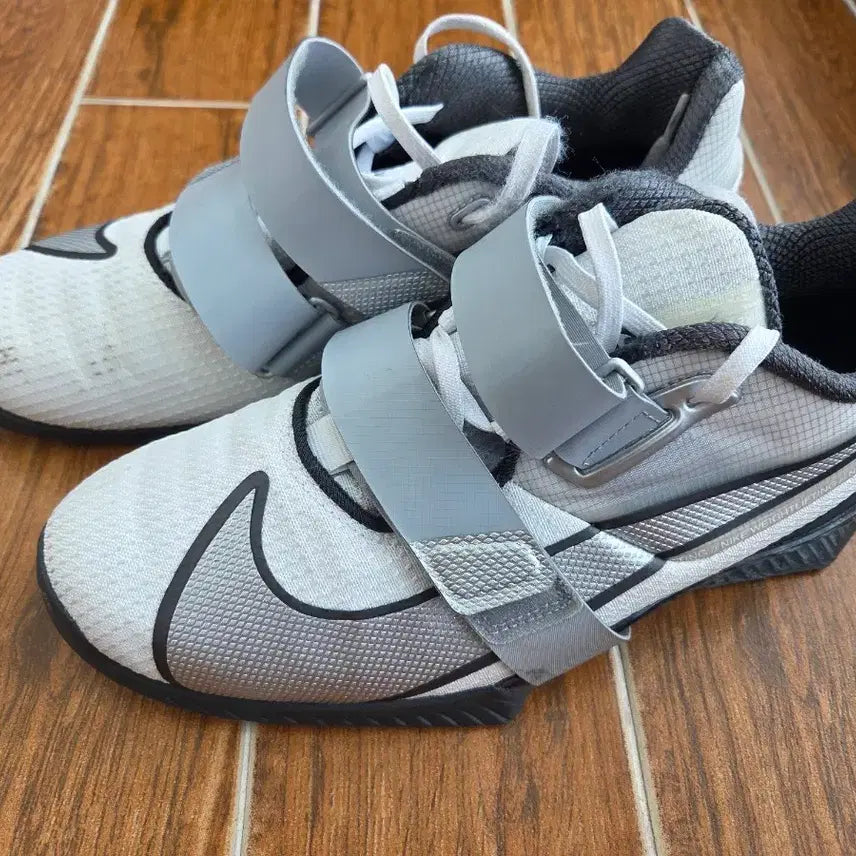 [BUNJANG] Nike Romaleos 4 Weightlifting Shoes / 로말레오4 m9 270 팝니다