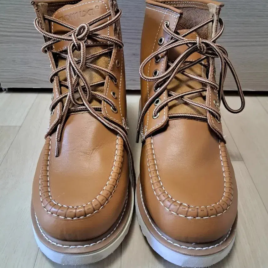 [BUNJANG] DUMBO Men's Casual Shoes (Size 275) / 돔바 남성용 USA 9 1/2 사이즈 캐주얼 슈즈. 사이즈 275