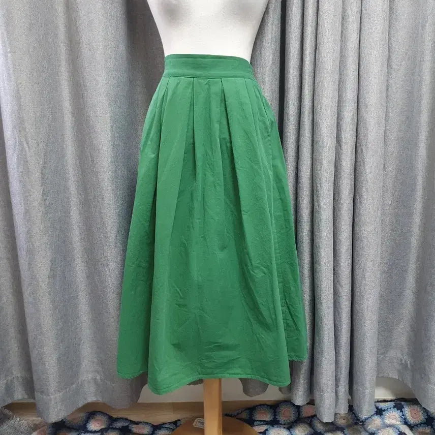 [BUNJANG] 55-Pin Tuck Green Banding Long Skirt / 55핀턱 그린 밴딩 롱스커트