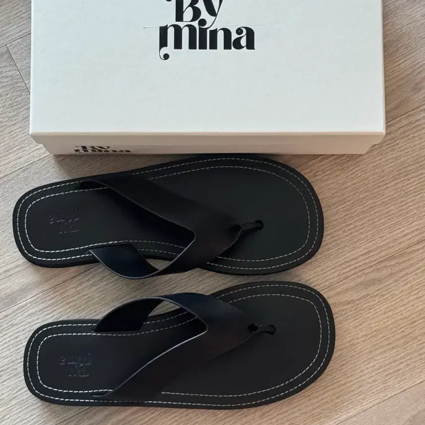 [BUNJANG] By Mina Flip-flops 275 / 바이미나 쪼리 275