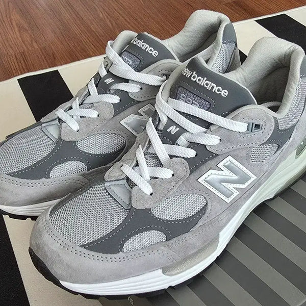 [BUNJANG] New Balance 992 M992GR Grey US 9 / [새상품 컨디션] 뉴발란스 992 M992GR 그레이 270