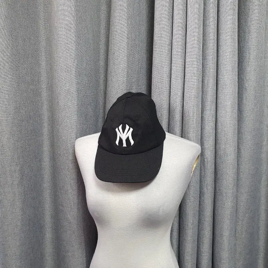 [BUNJANG] New York Black Hat / 뉴욕 블랙 모자