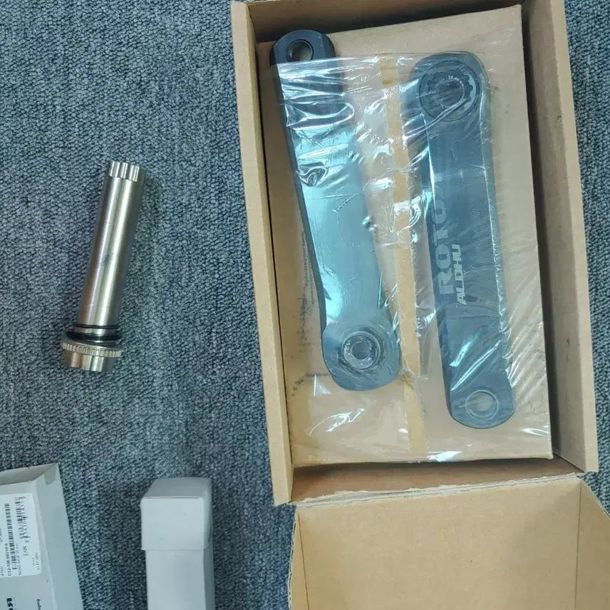 [BUNJANG] ROTOR Aldhu24 Crankset 170mm with Axle / 로터 알듀24 크랭크암+액슬