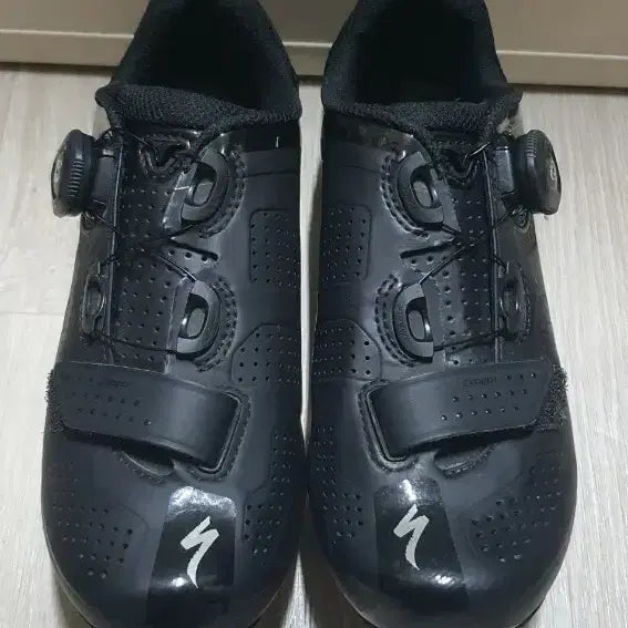 [BUNJANG] Specialized 38 Cycling Cleat Shoes (Like New) / 스페셜라이즈드 / 38 클릿 슈즈(새상품 수준)