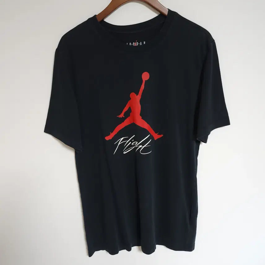[BUNJANG] Nike x Jordan Black Men's Short Sleeve T-Shirt / 나이키 X 조던 블랙 남성 반팔티 로고 남자 반팔 티셔츠 G321