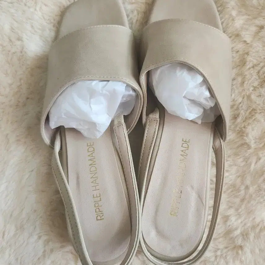 [BUNJANG] Women's Beige Shoes 235 / 여성 베이지 구두 235 새거