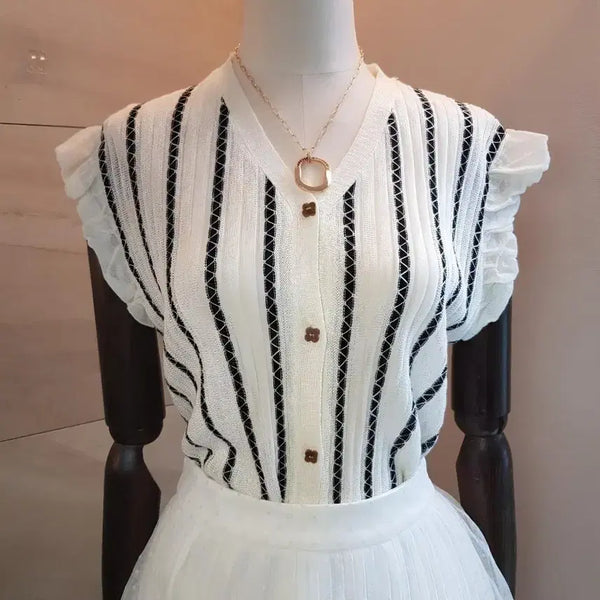 [BUNJANG] Colorblock Ruffle Knit Vest (One Size) / 프리사이즈  여리핏 배색 프릴 니트 베스트